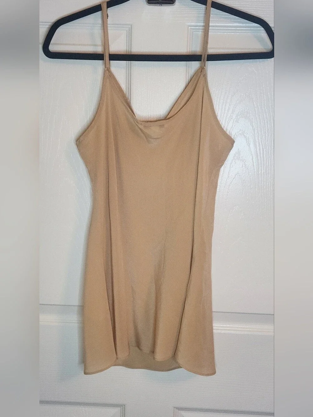 J.Crew 100% Silk Carrie V-Neck Camisole Women's Cami Top Beige L